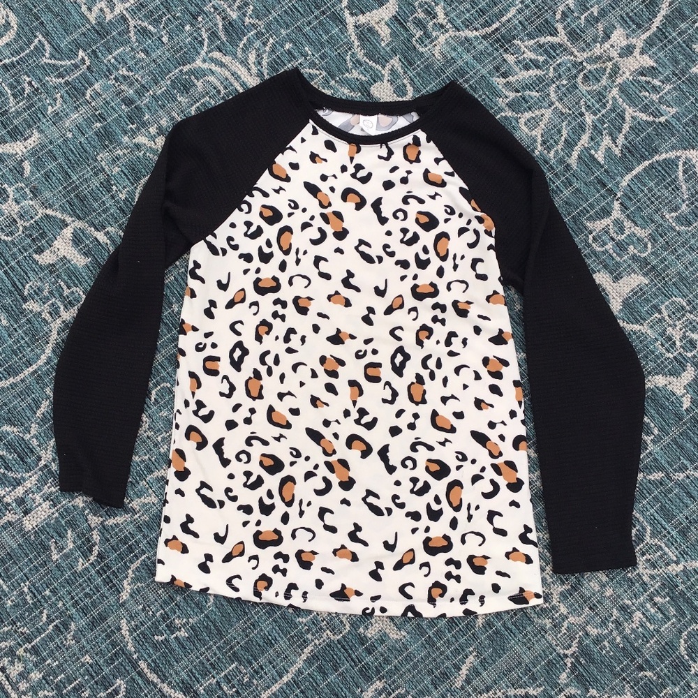 Women’s Sunshine and Rodeos Animal Print Shirt Sz Large